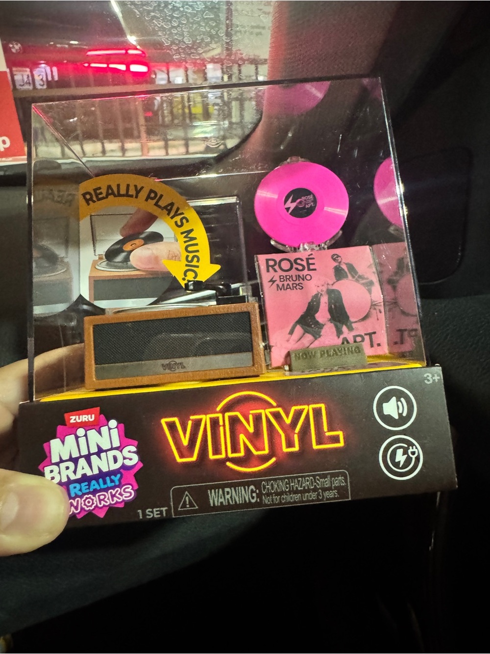 Mini Brands Really Works Vinyl Playset Series 1 plus 1 mini vinyl capsule